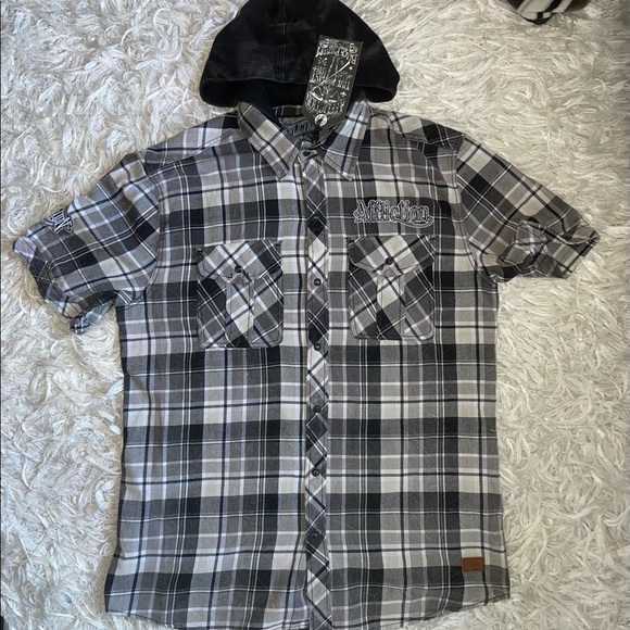 Affliction Hooded Snap Up Tee. L - Picture 9 of 15